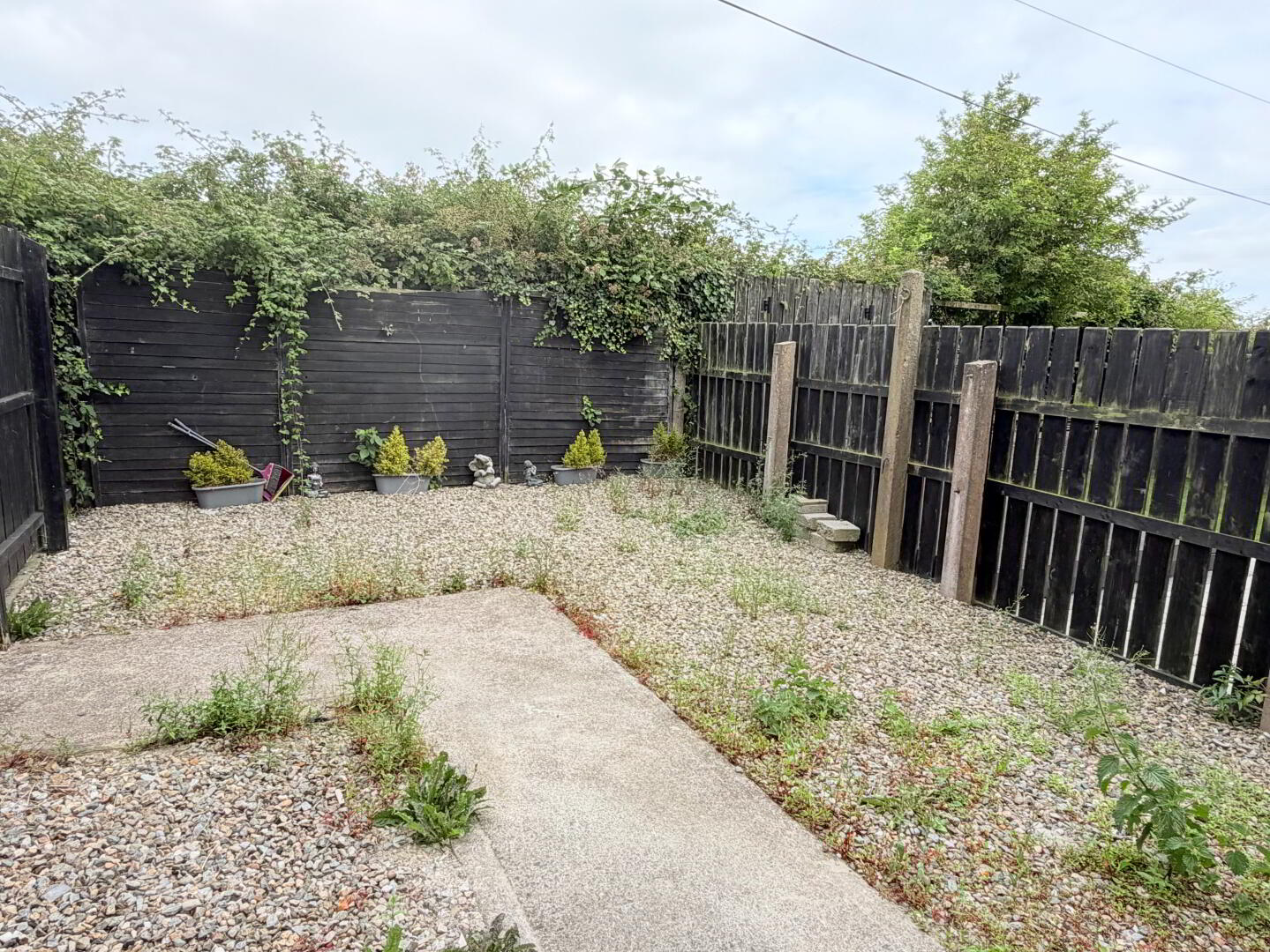 21 Longfield Gardens 11 of 11