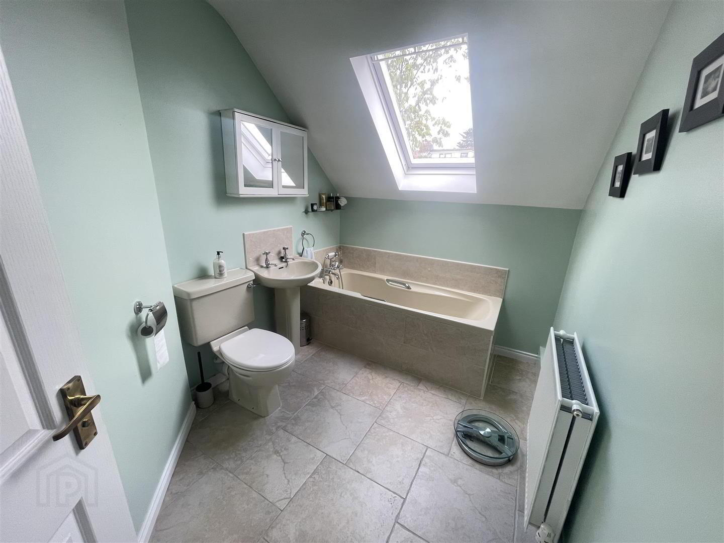 Apt 3 Ormonde Court, 86 Ormonde Park 7 of 8