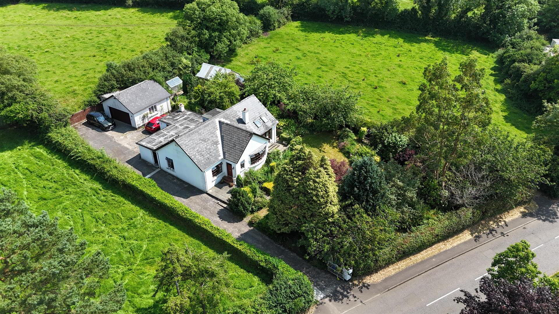 81 Magheralane Road 38 of 39