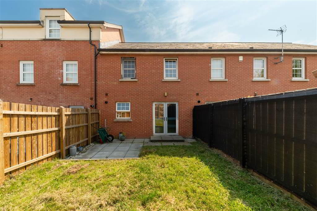 5 Milfort Mews 24 of 25