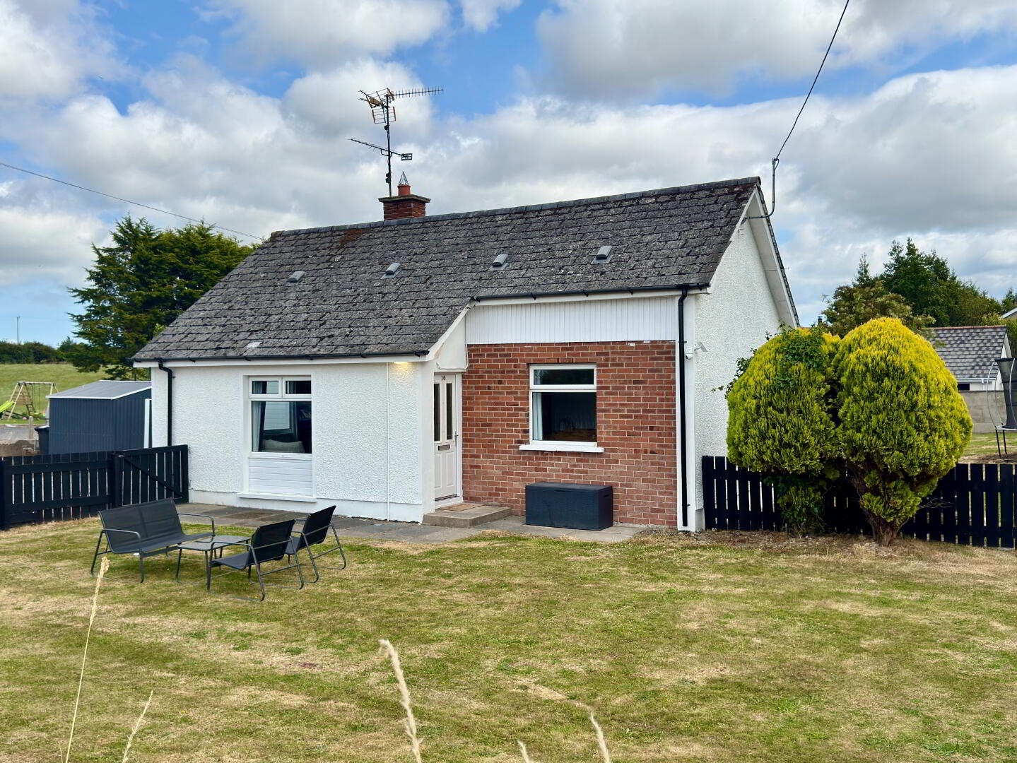 10 Manse Road 2 of 28