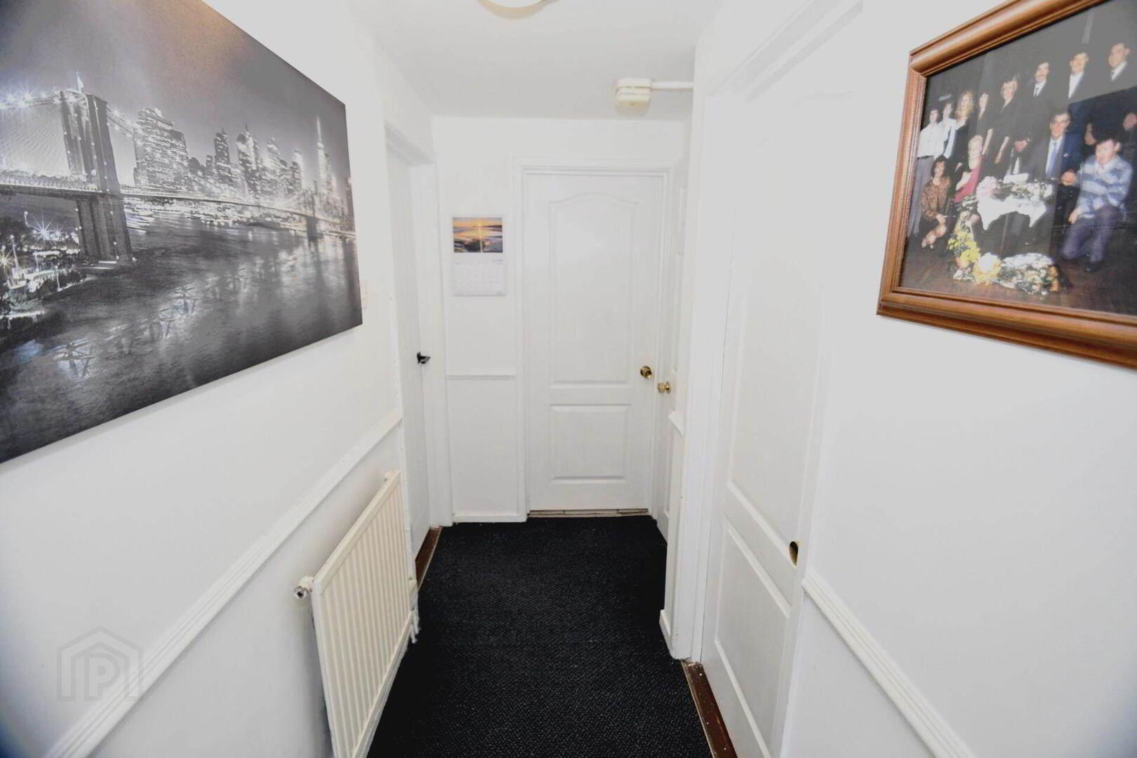 23a Tullymore Gardens 3 of 15