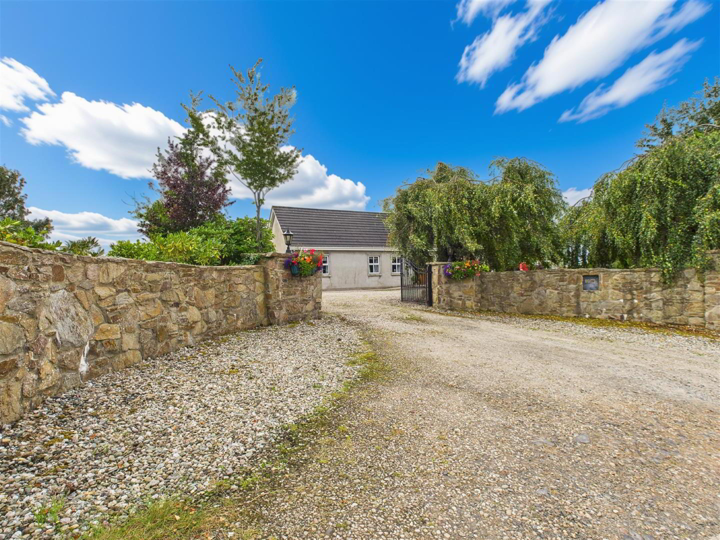 82 Drumalief Road 3 of 66