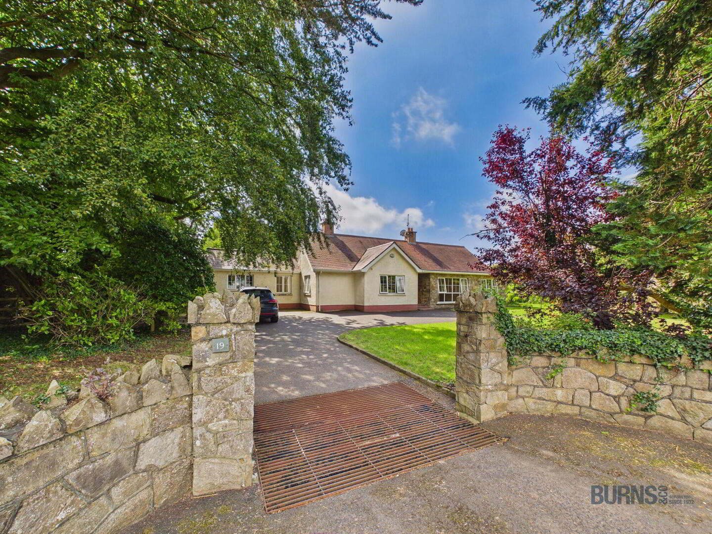 19 Deerpark Road 1 of 28