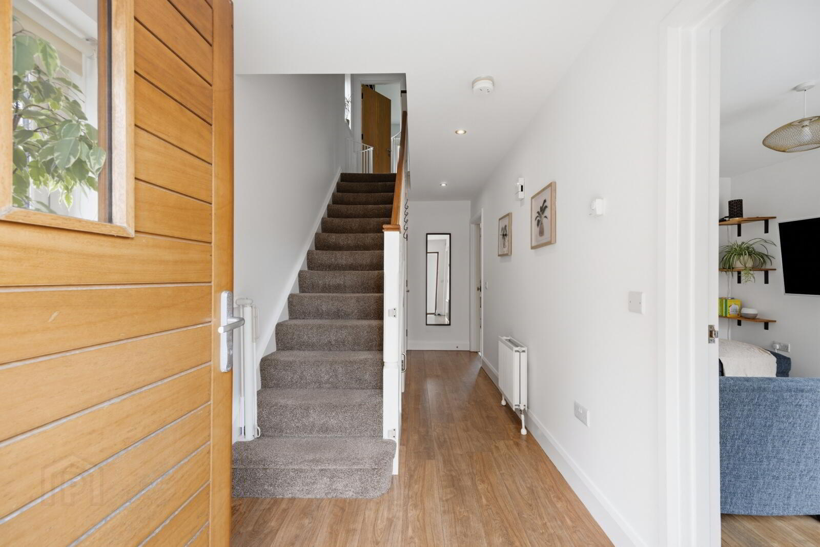5 Victoria Close 3 of 29