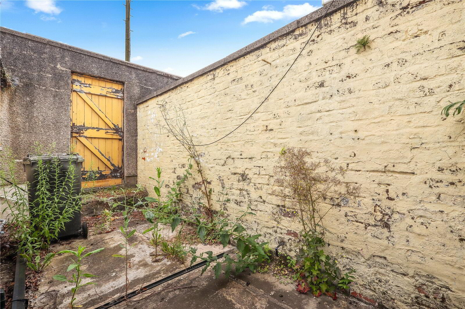 68 Mountcollyer Avenue 12 of 13