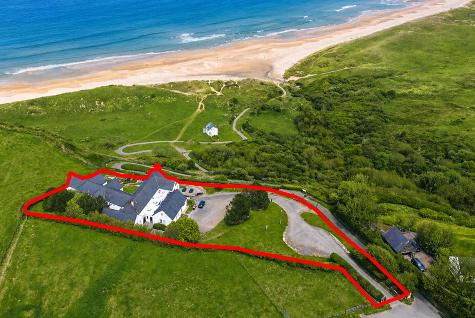 Whitepark Bay Youth Hostel, 157 Whitepark Road 2 of 11