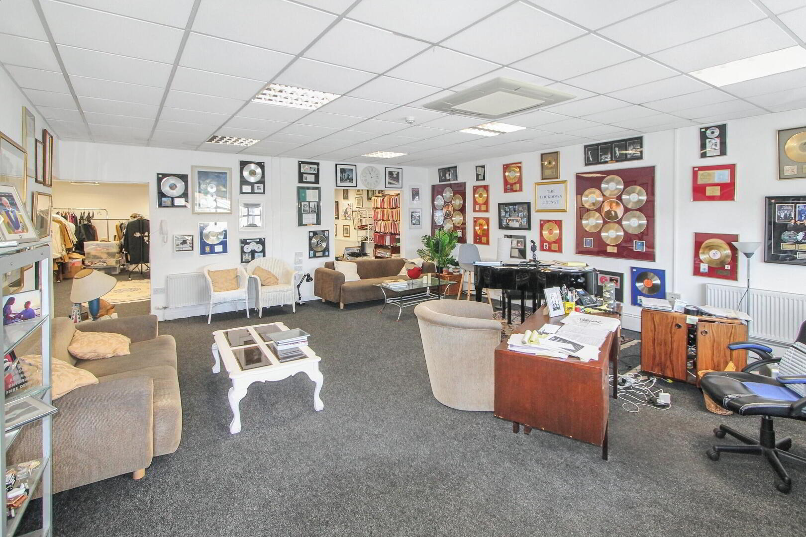 Unit 44 Block, I Southern Cross Business Park 15 of 16