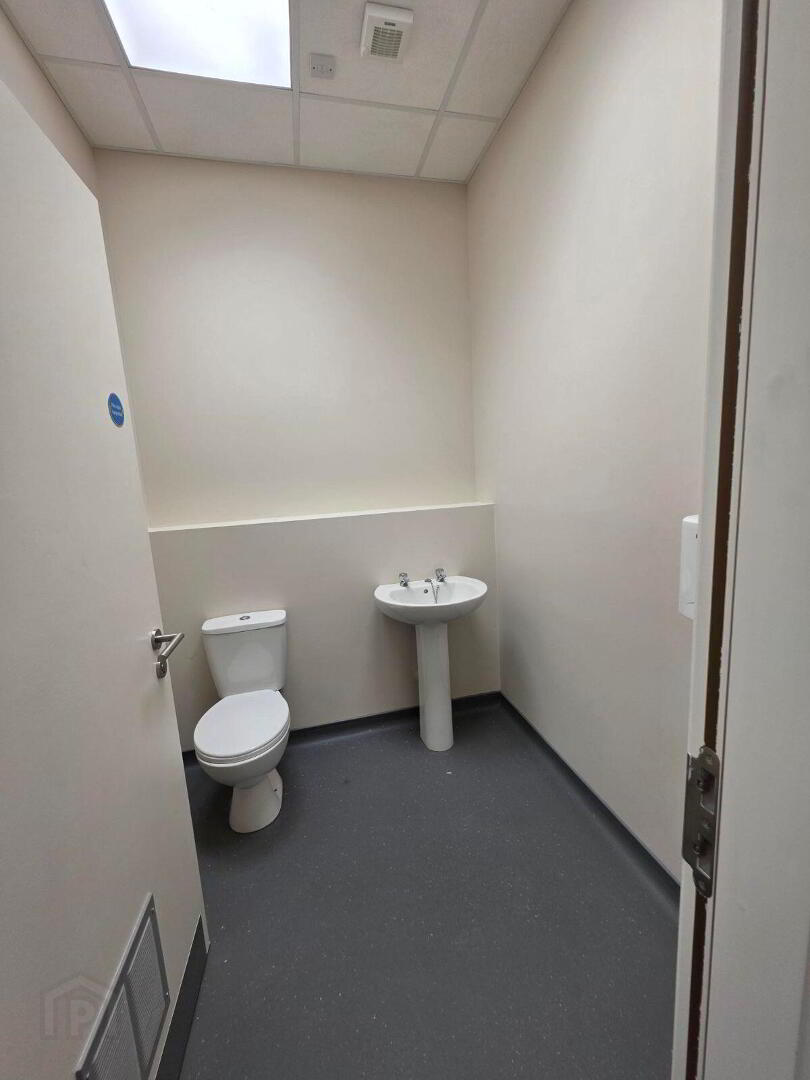 Unit 1 And 2, 40-42 Arundel Square 10 of 11