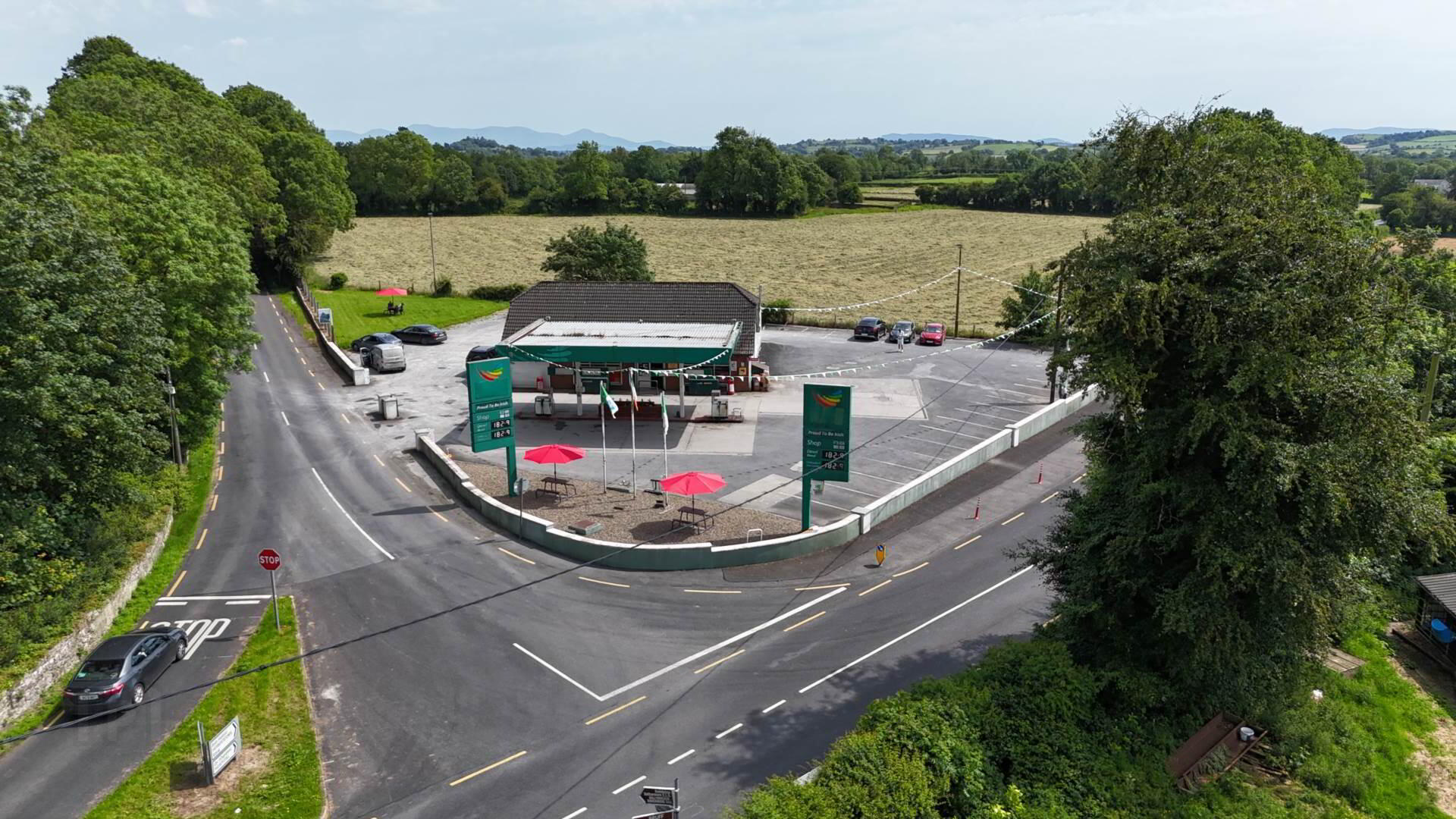 Scanlons Supermarket & Filling Station 2 of 12