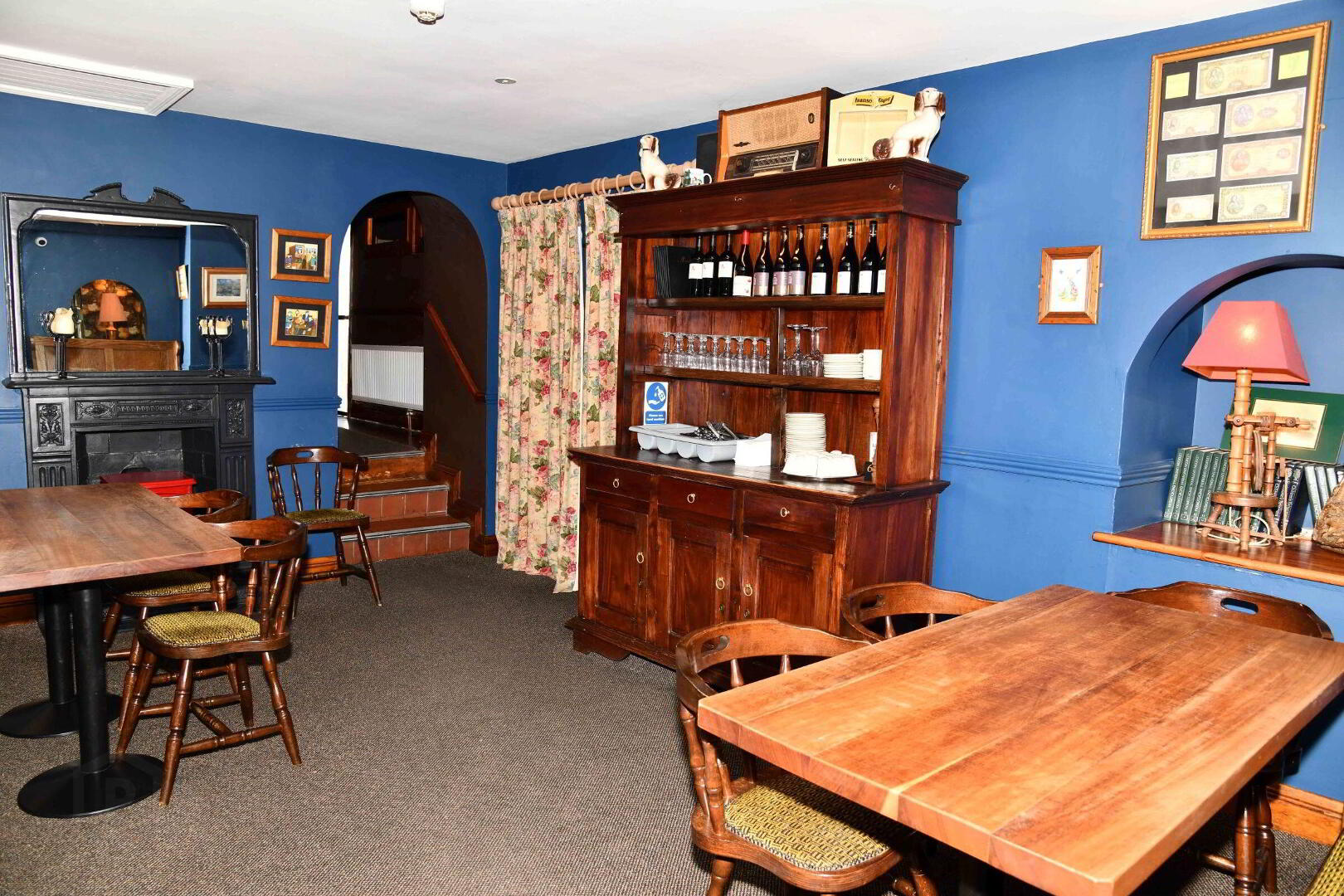 Finn's Bar Restaurant 3 of 80