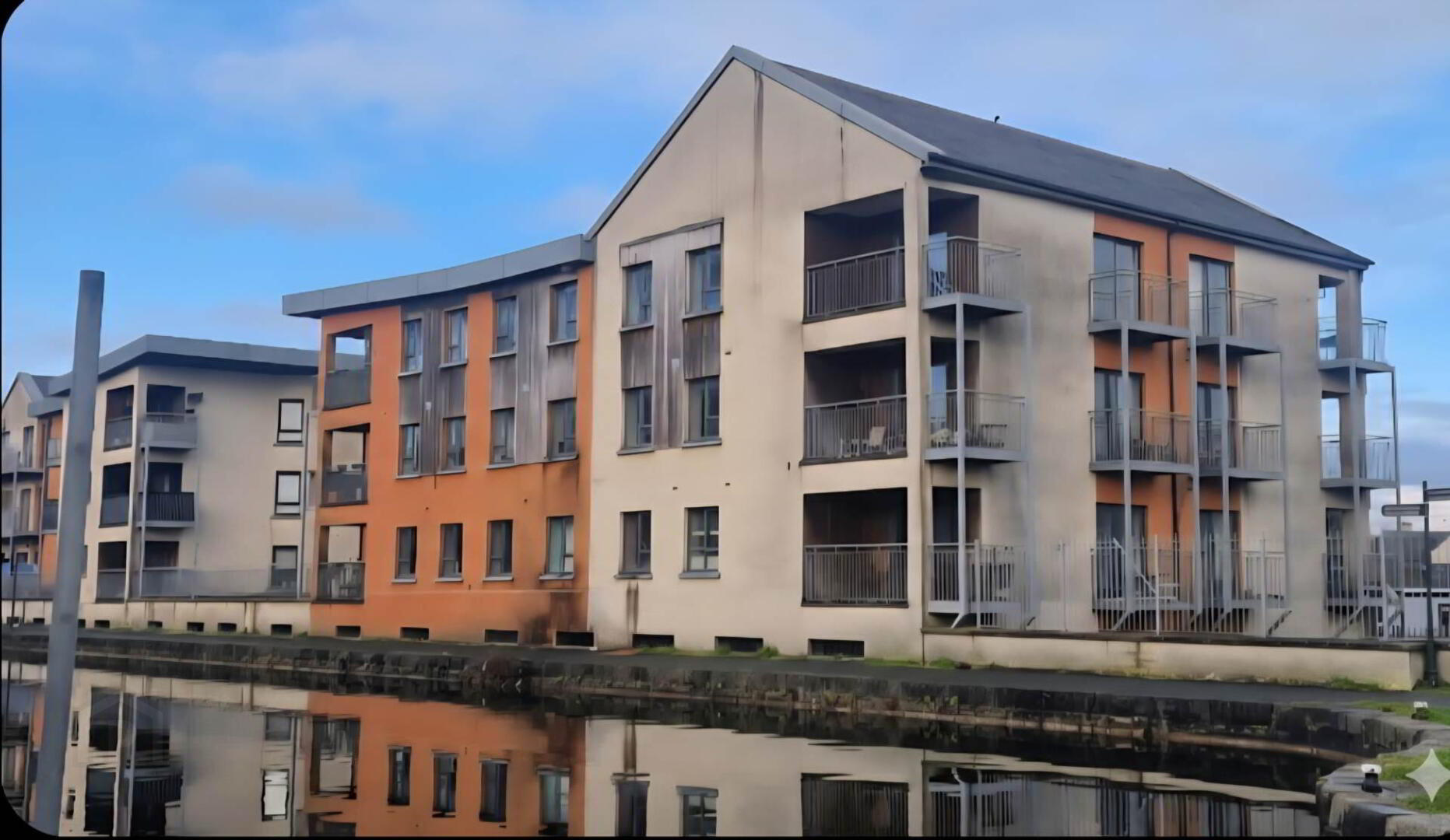 22 Block, A The Harbour 1 of 20