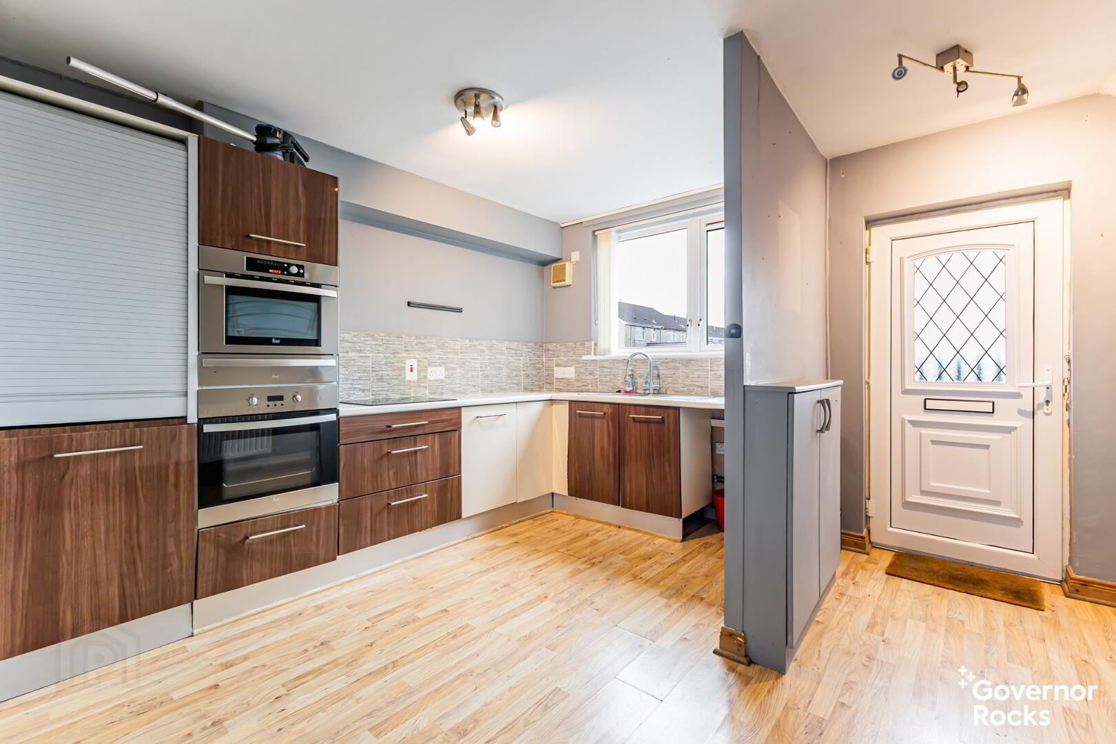 C, 7 Orlock Gardens 2 of 19