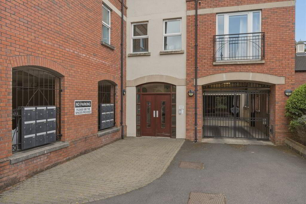 3 Annahill, 2 Annadale Ave 3 of 34