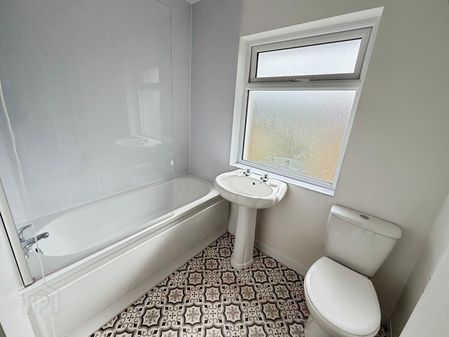 5 Strathearne Place 9 of 10