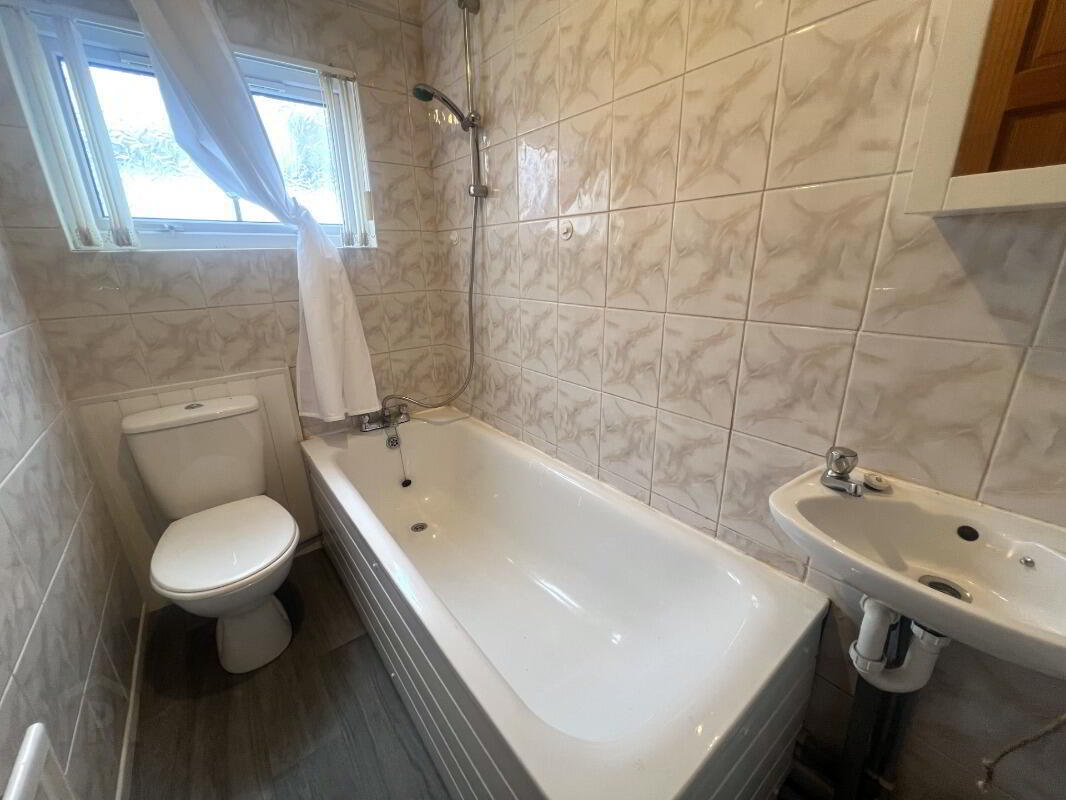 27 Oakley Street 8 of 8