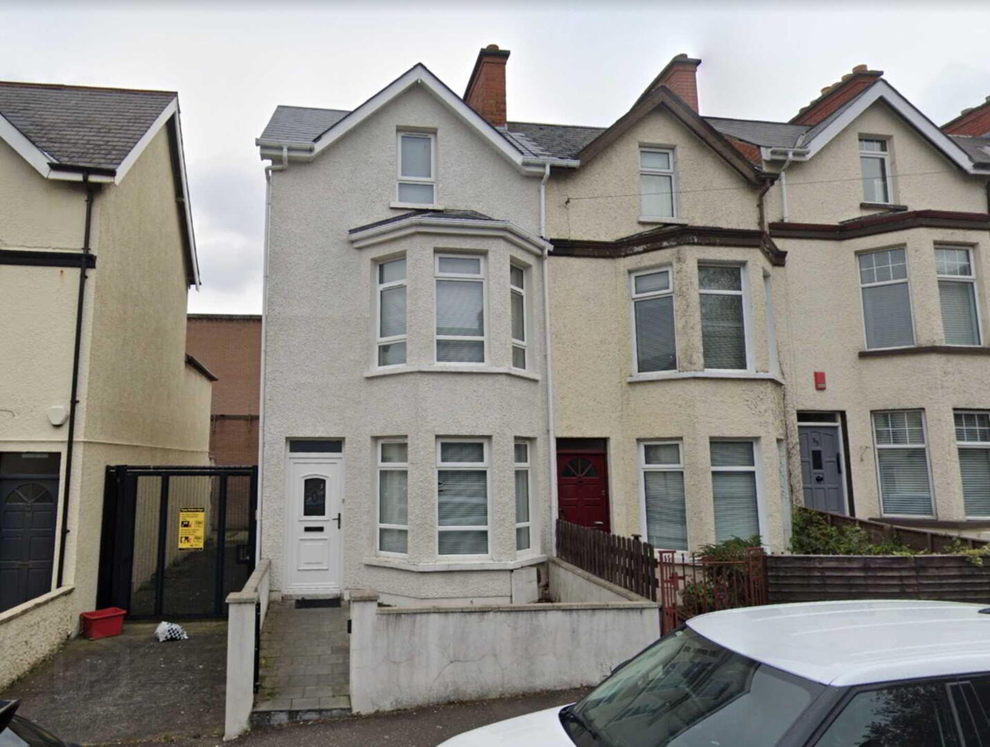 39 Lower Windsor Avenue 1 of 12