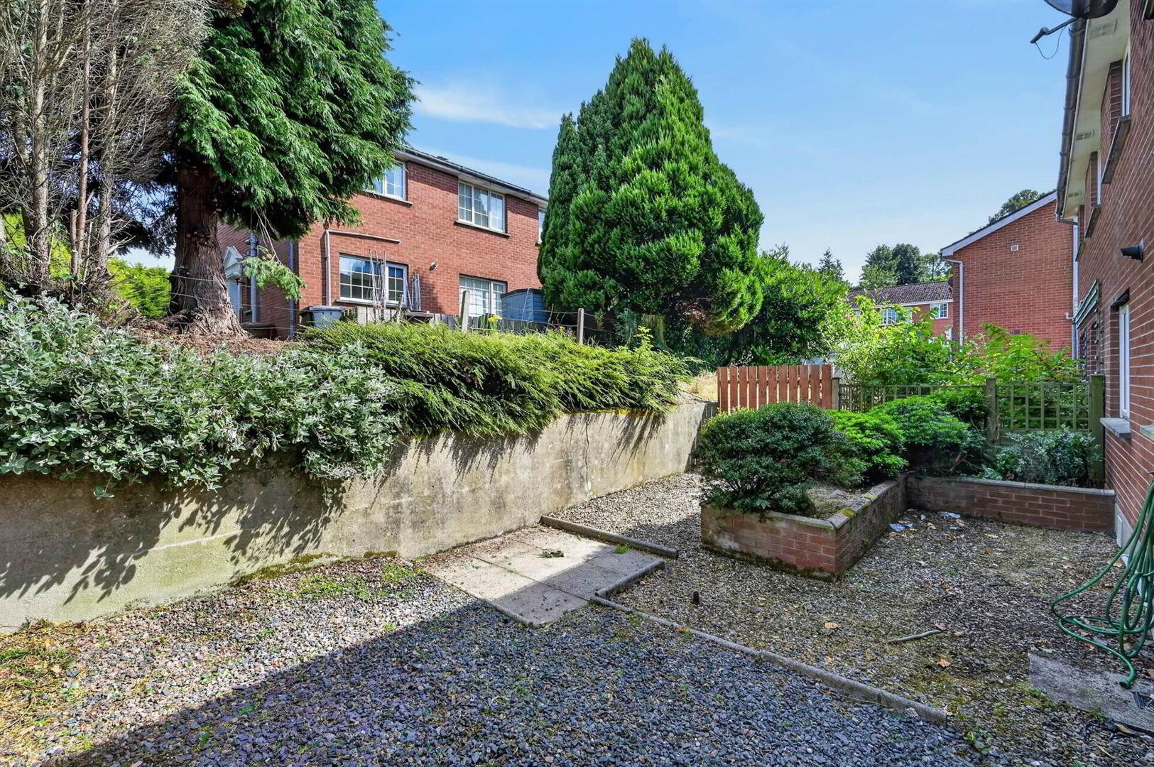 31A Dundonald Heights 12 of 12