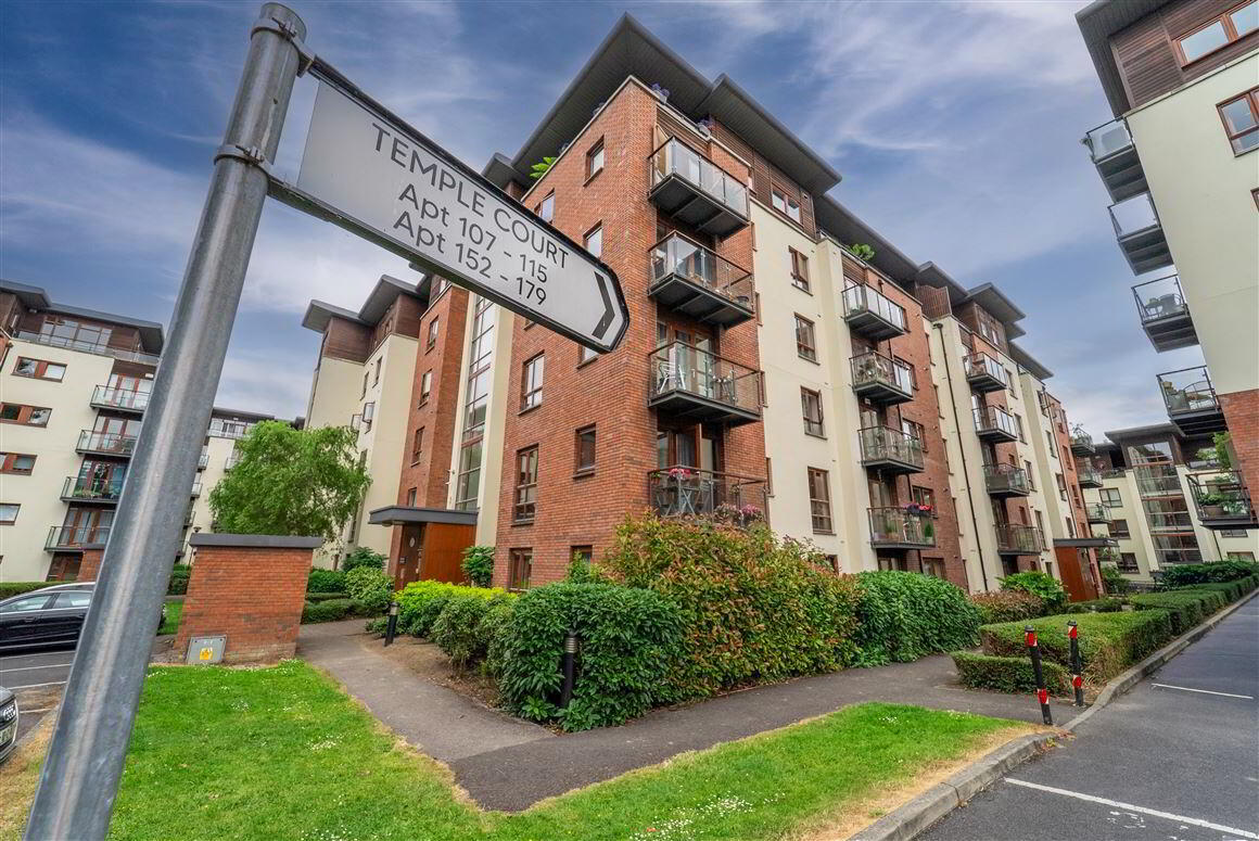 159 Temple Court 2 of 16
