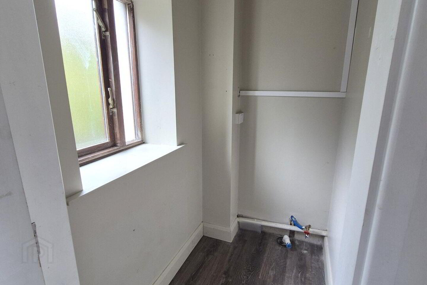 Village Centre Commercial Unit 4 of 4