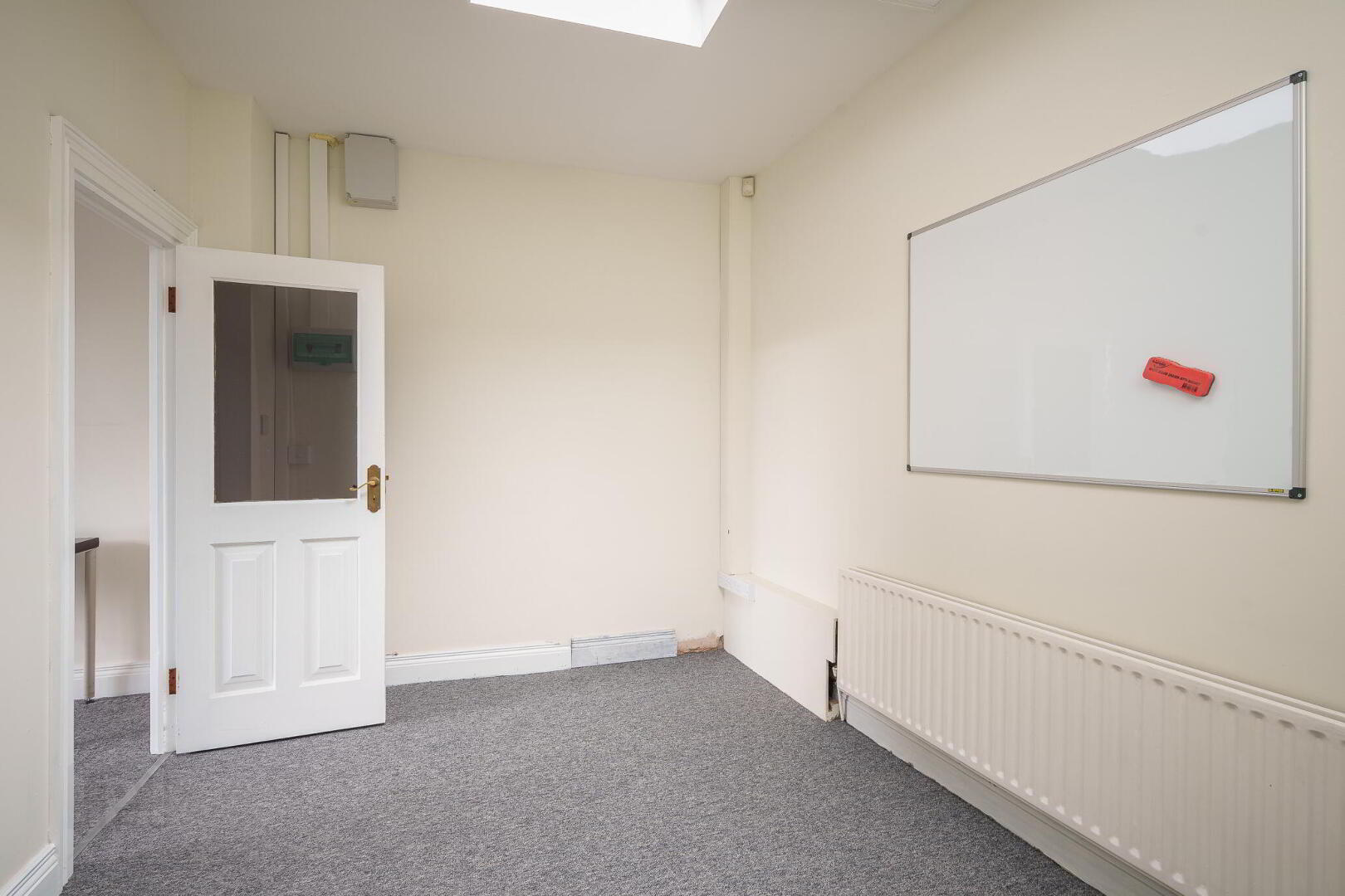 Office To Rent 4 of 5