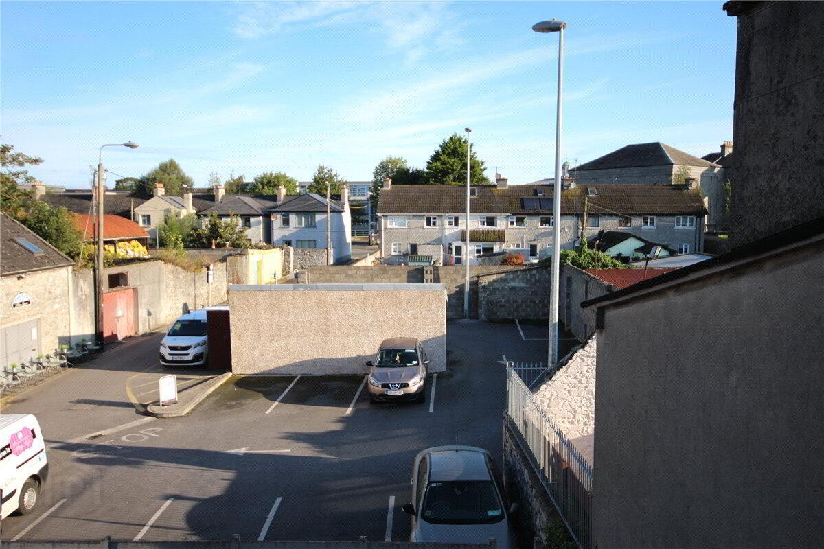 2 Sarsfield Street 9 of 10