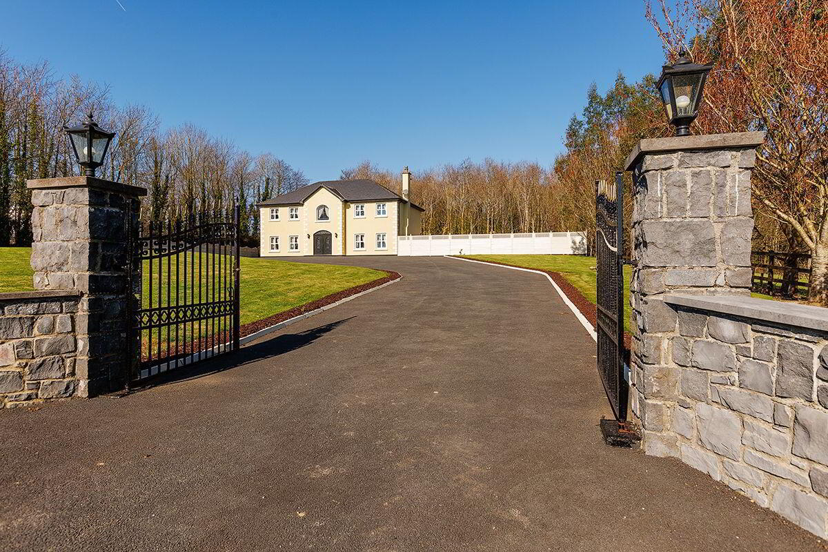 Teac Coillte 2 of 36