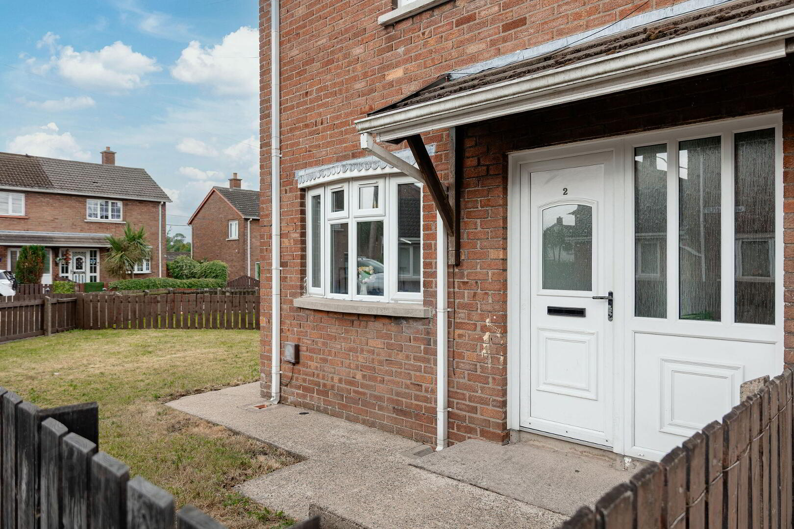 2 Windmill Court 3 of 16