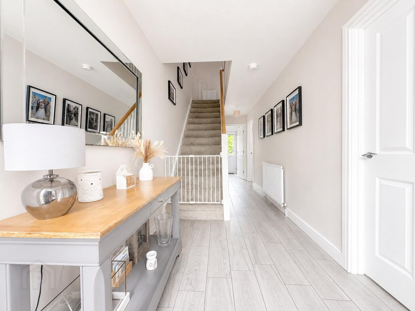 6 Marlborough Manor 3 of 19
