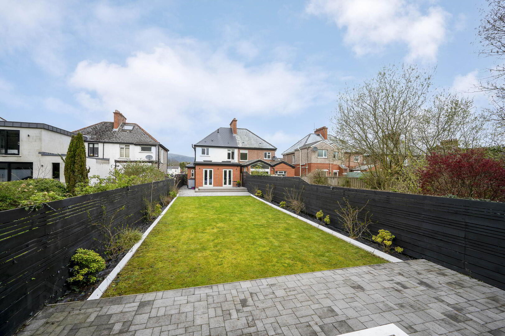 48 Upper Lisburn Road 24 of 25