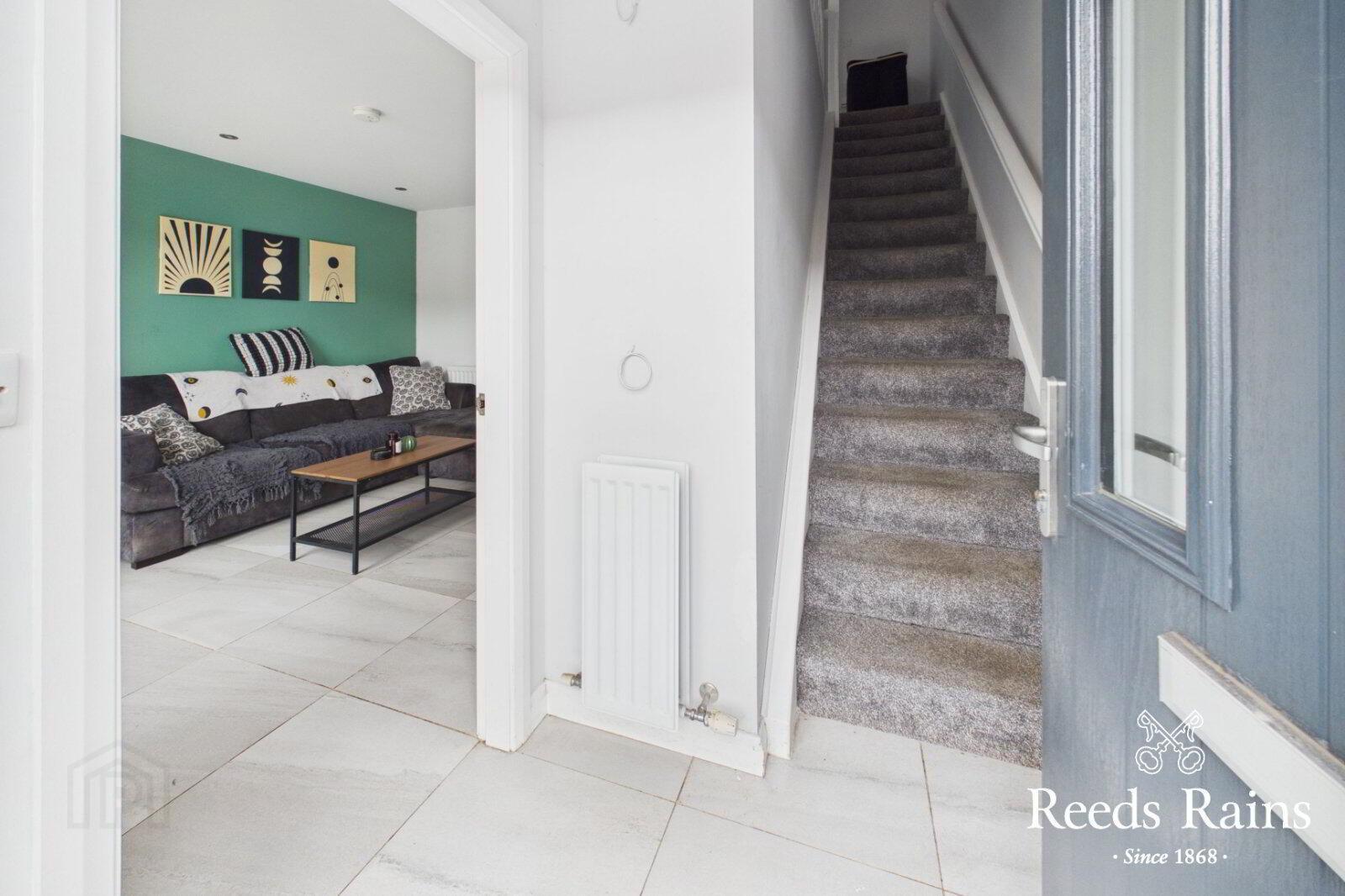 22 Gardiner Street 2 of 16