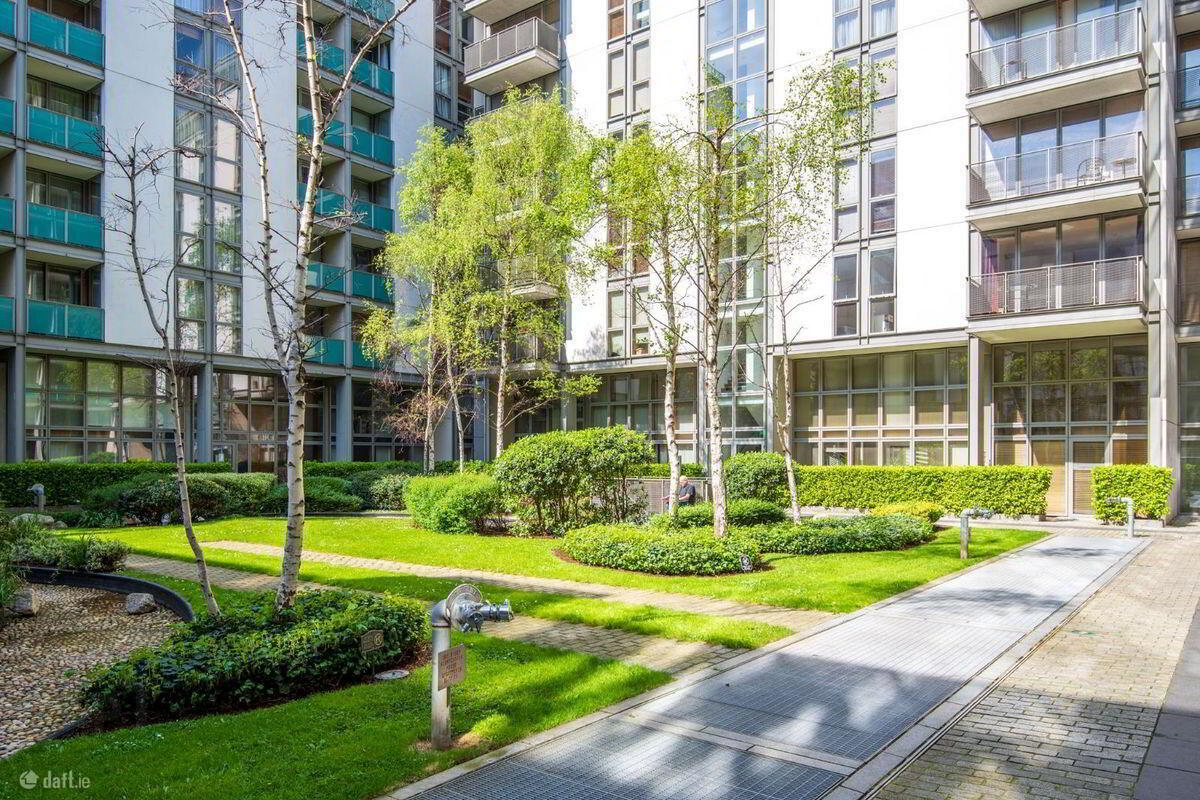 Apartment 30 Riverstown House IFSC 9 of 10