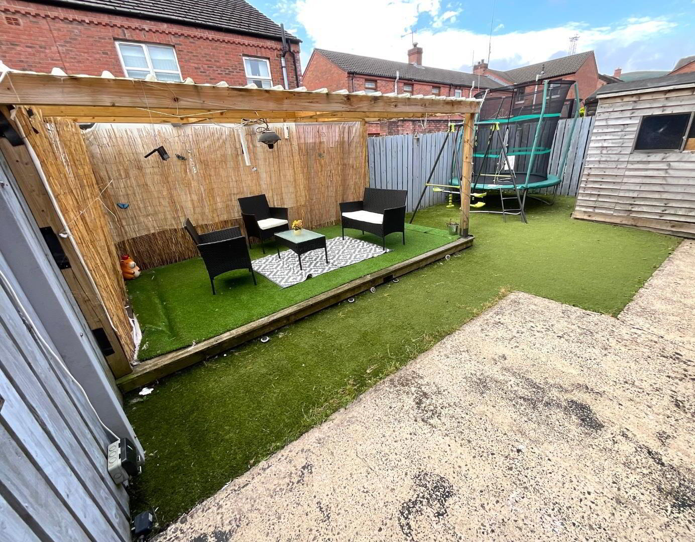 25 Bowness Street 15 of 16