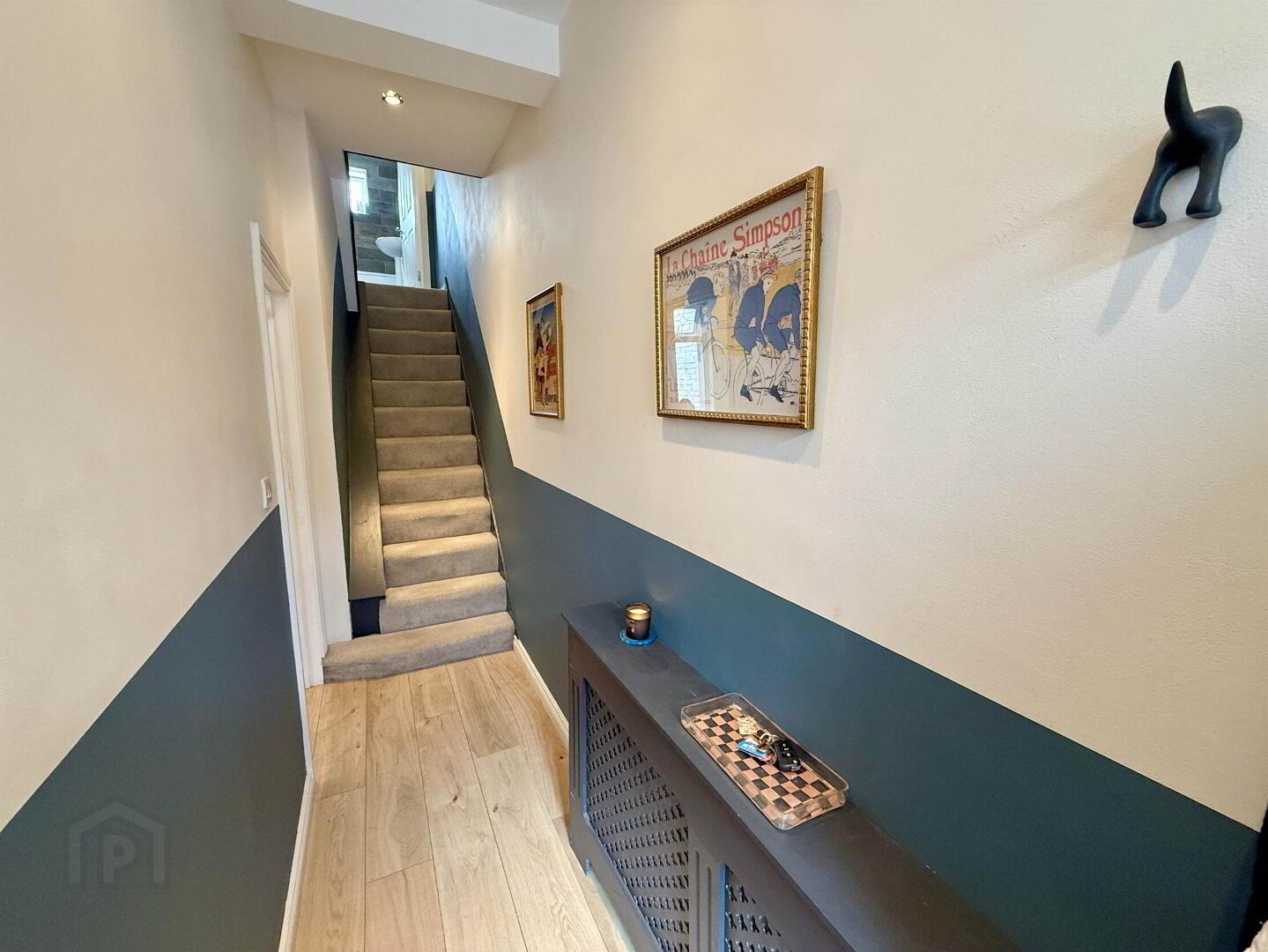 90 Hyndford Street 3 of 16