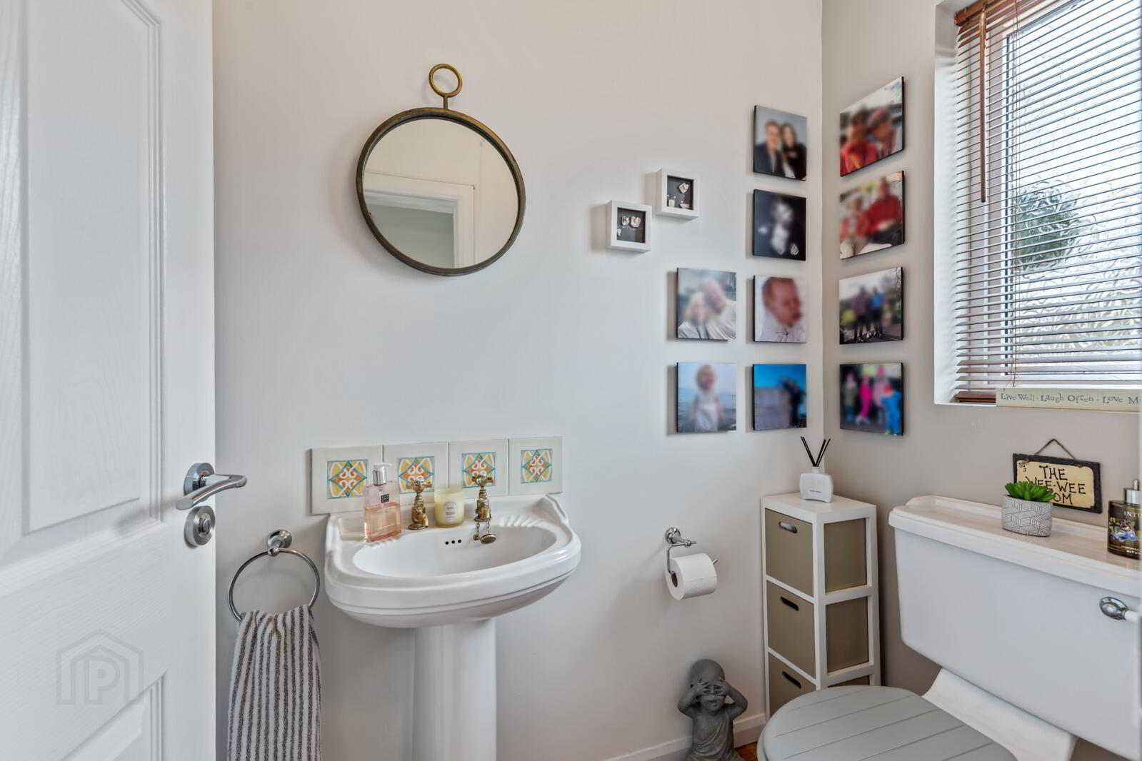 90 Tadworth 3 of 25