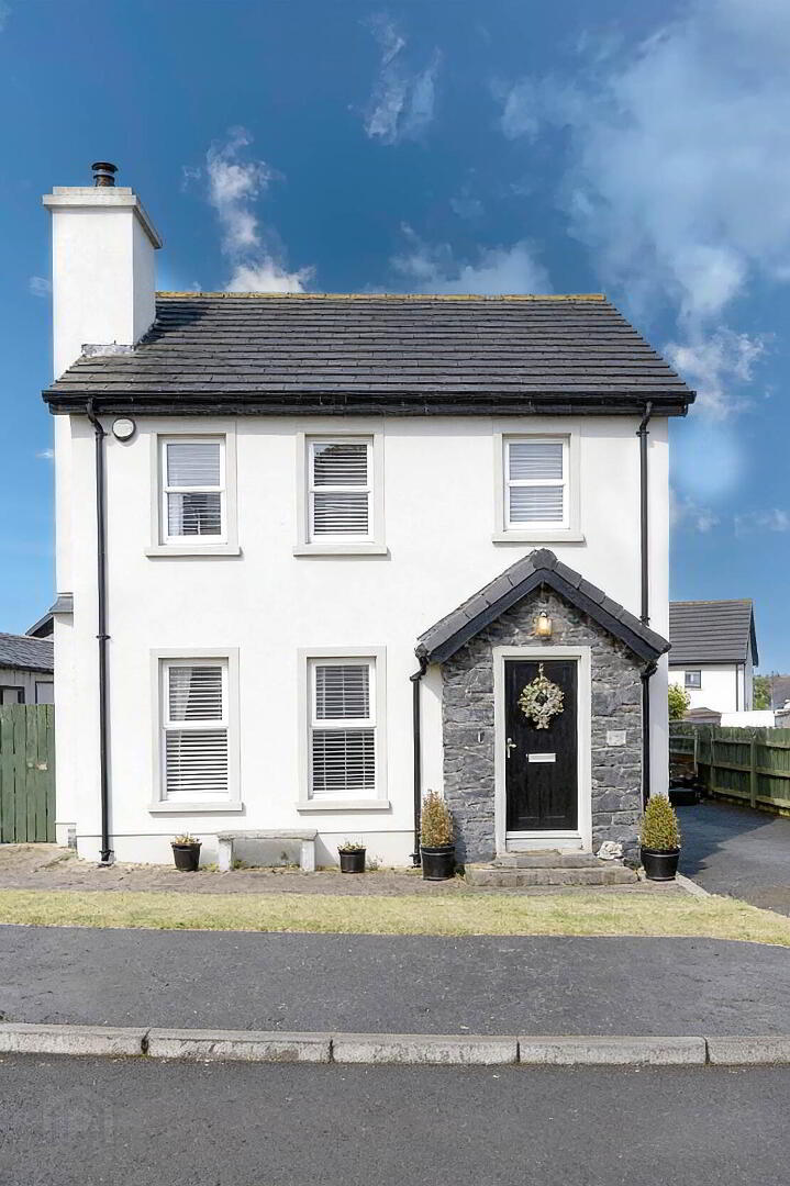 2a Church Brae 2 of 27