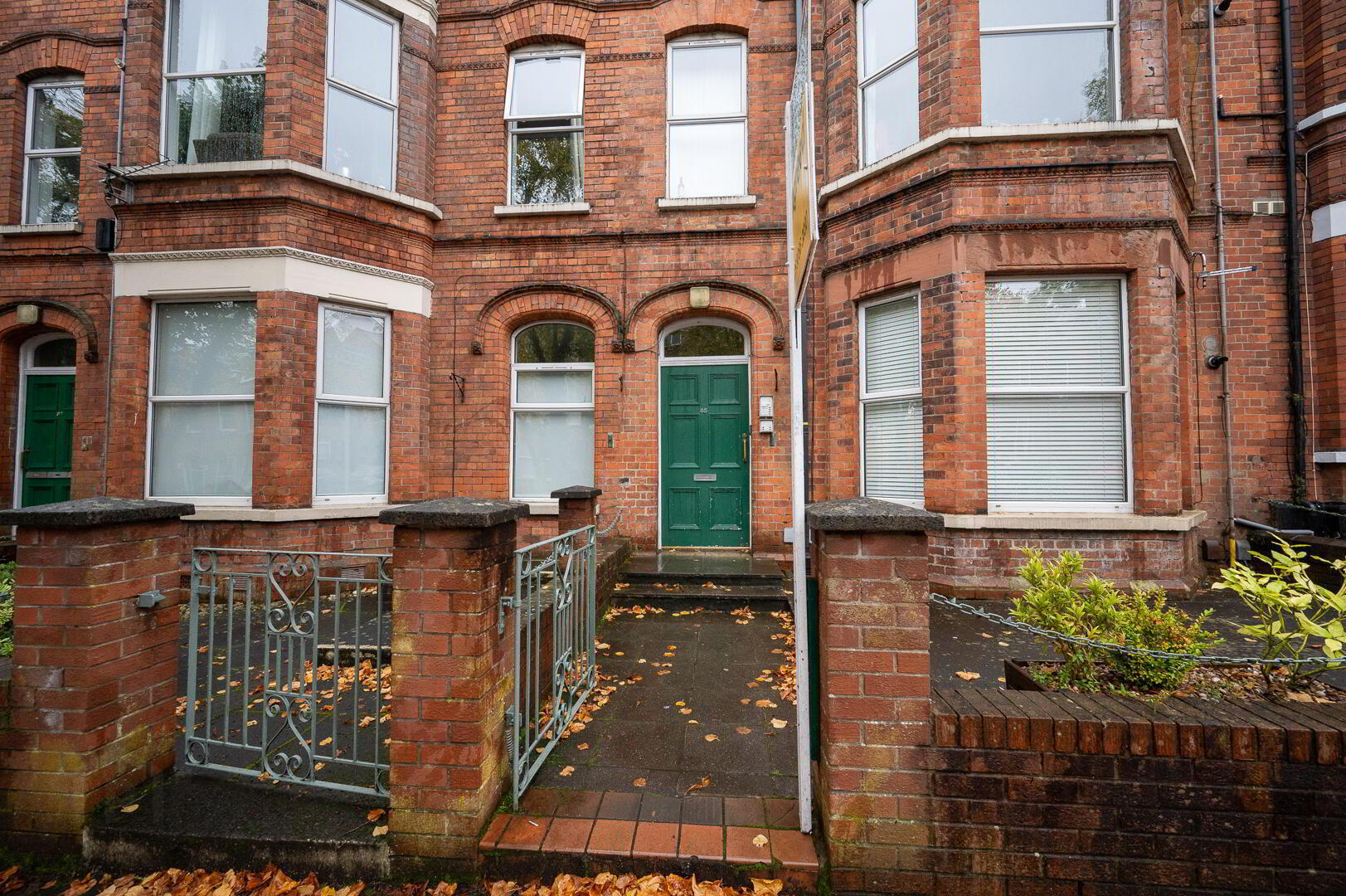 Apt 4, 85 Eglantine Avenue 26 of 26
