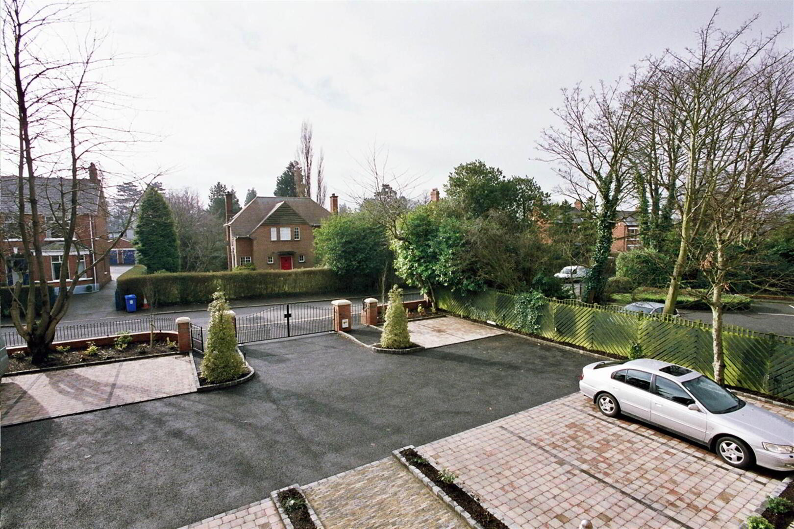 Apt 3 Holly Hall, 3a Green Road 10 of 10