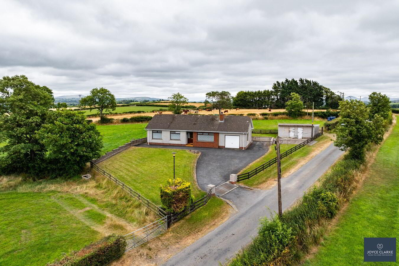 2 Derrylough Hill 1 of 22