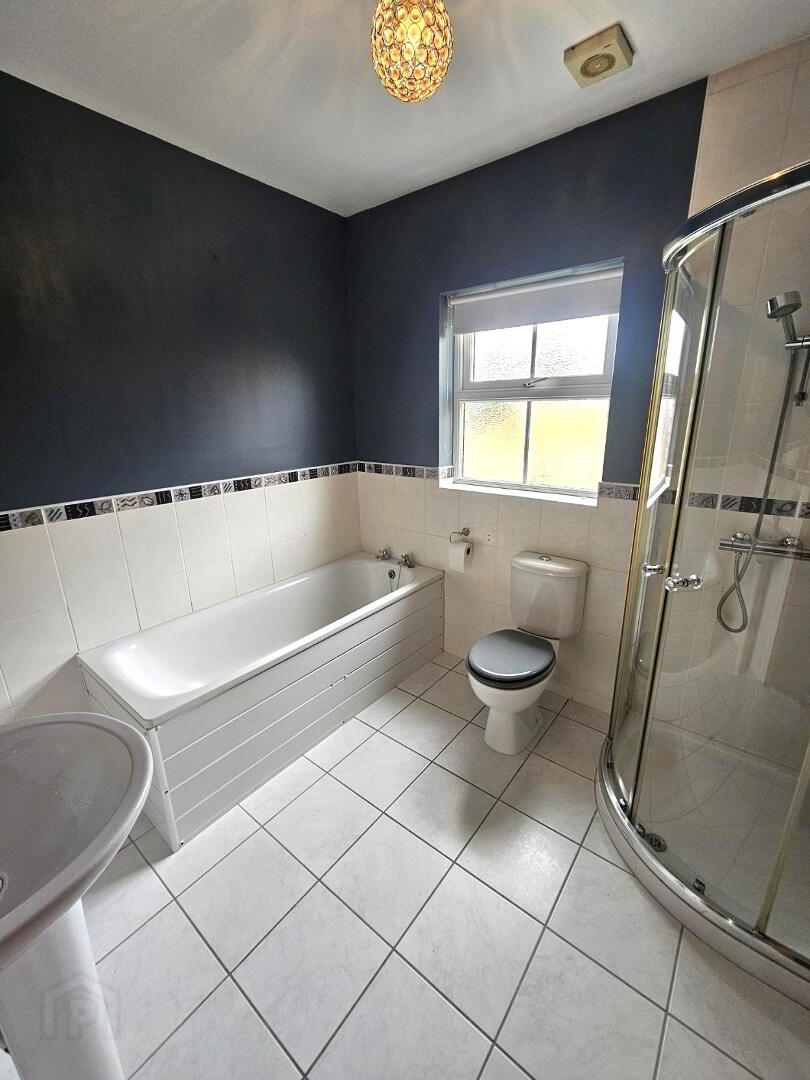 62 Blackthorn Manor 10 of 11
