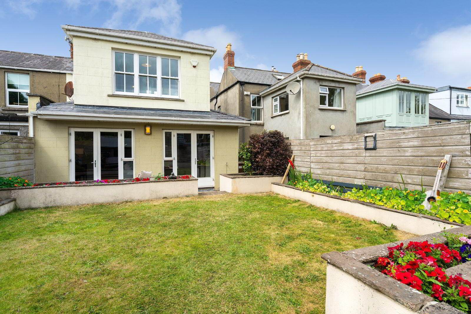 12 Beechwood Avenue Lower 33 of 34