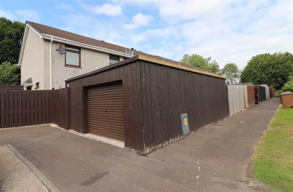 26 Edenvale Gardens 15 of 16