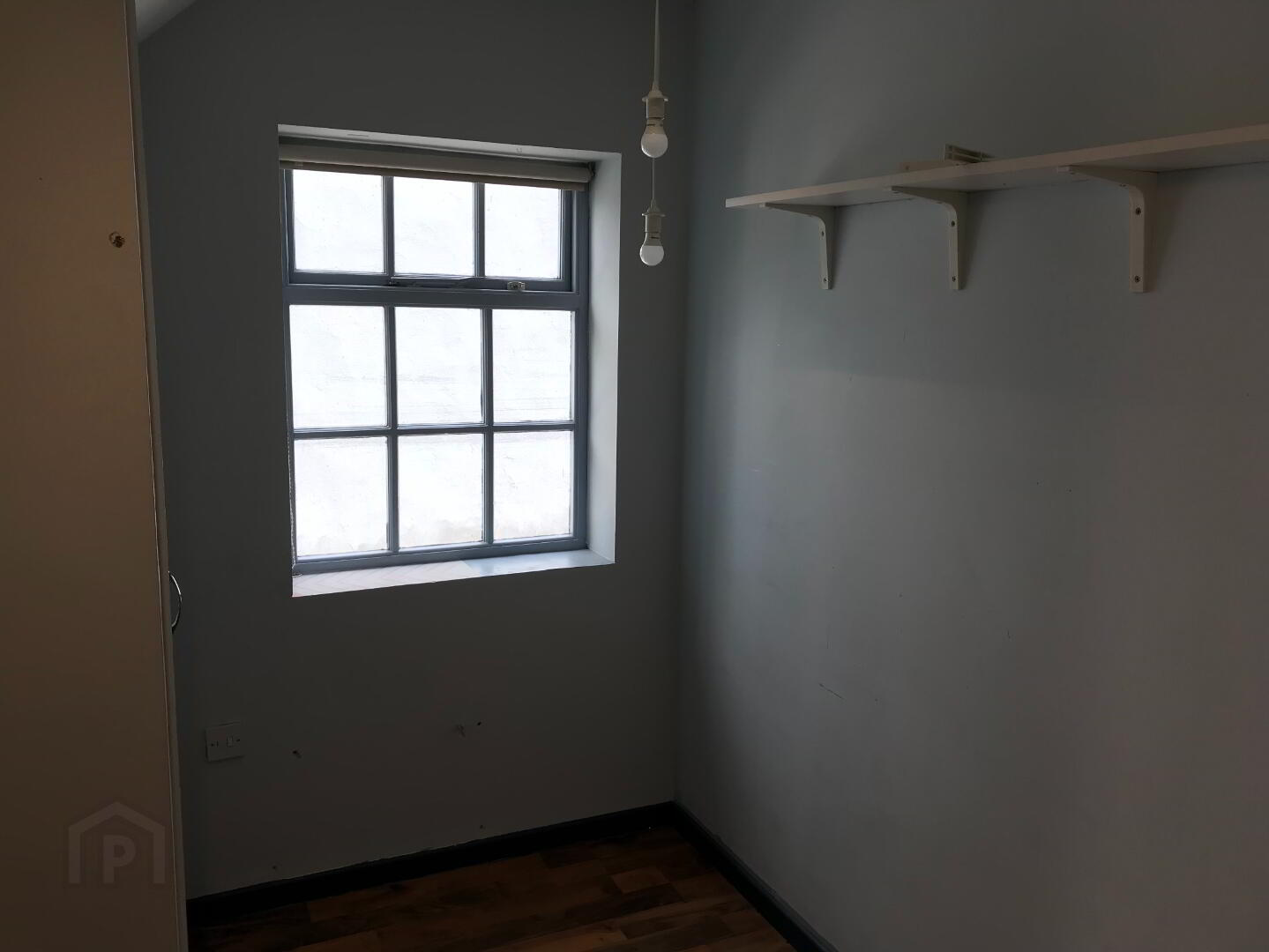 Unit 1, 120 High Street 7 of 8