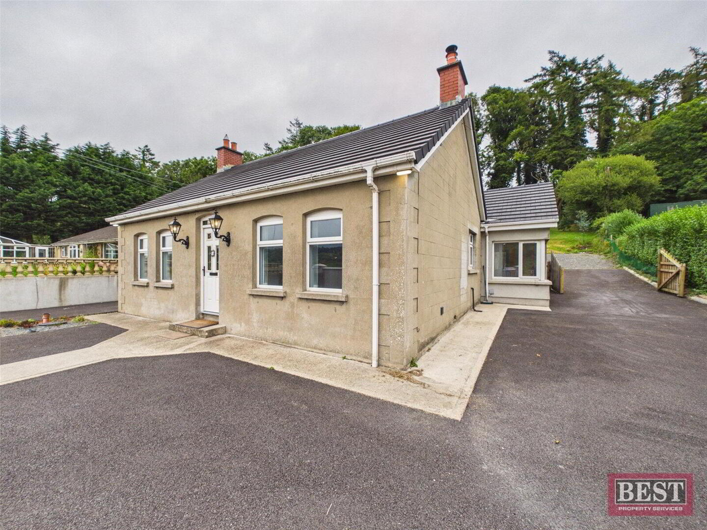 68 Warrenpoint Road 1 of 28