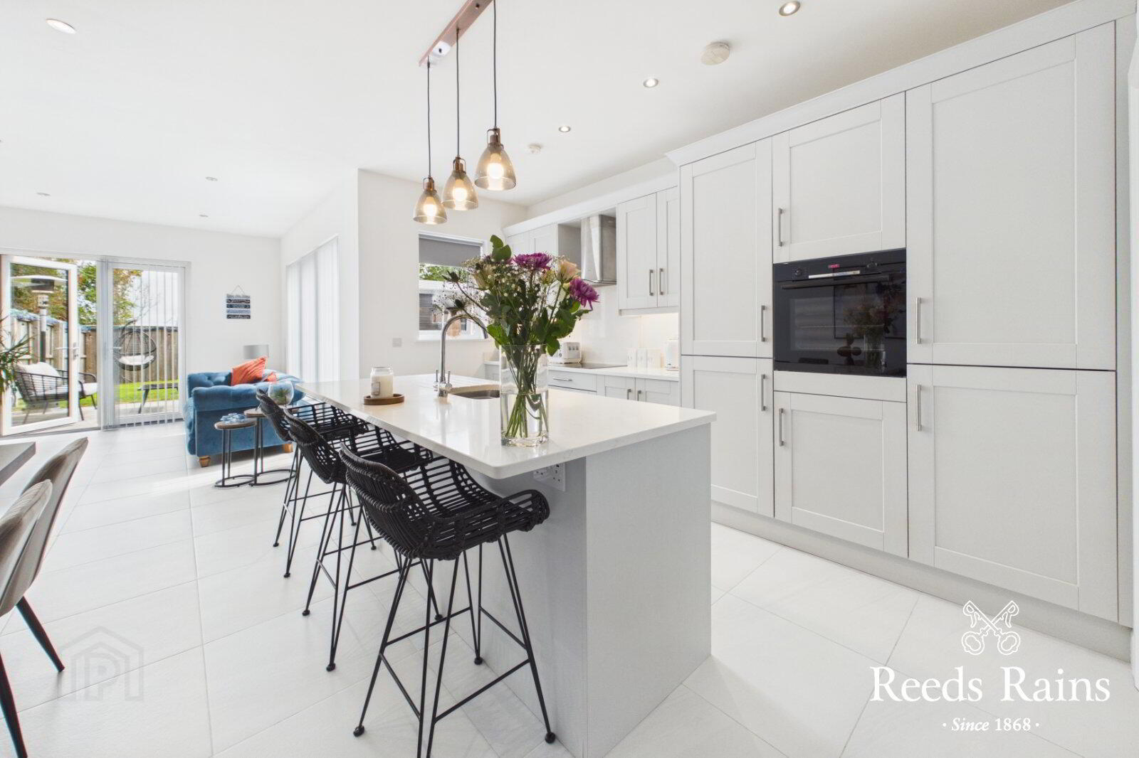 17 Scrabo Heights 3 of 28