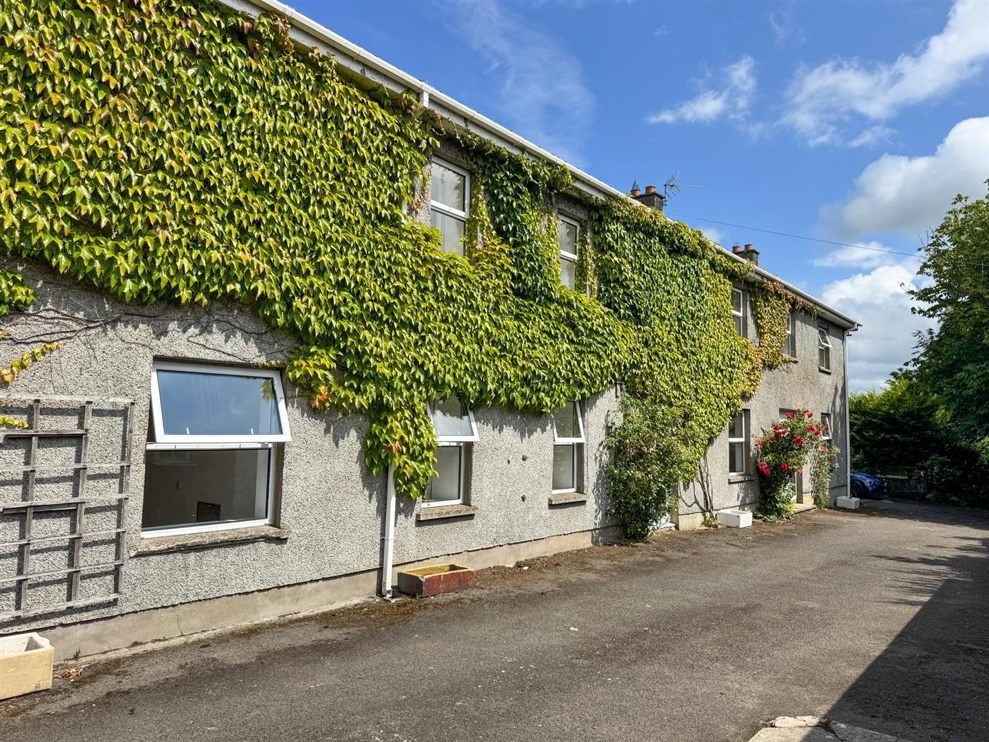 87 Green Road 1 of 53