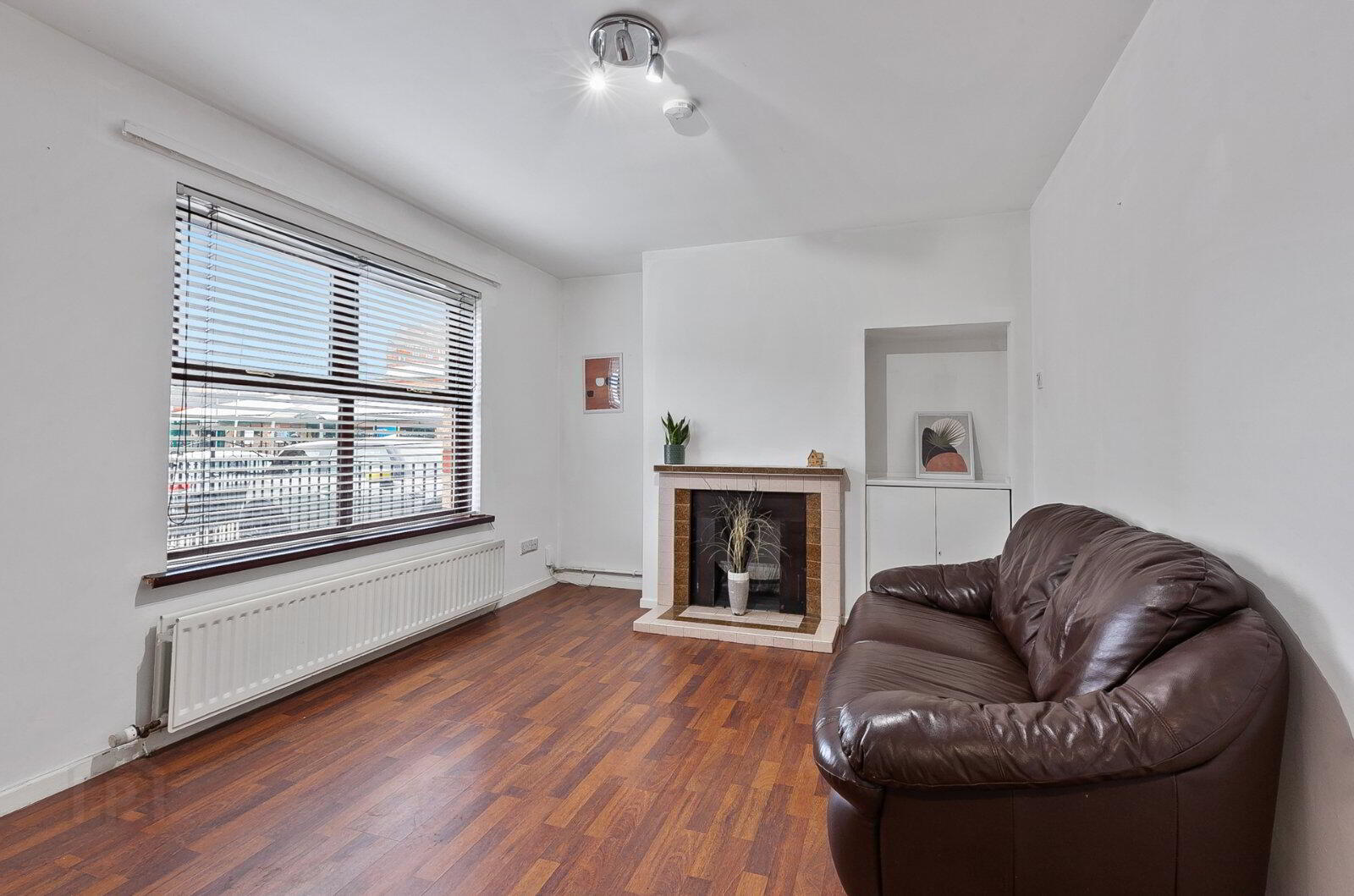 20 Apsley Street 3 of 16
