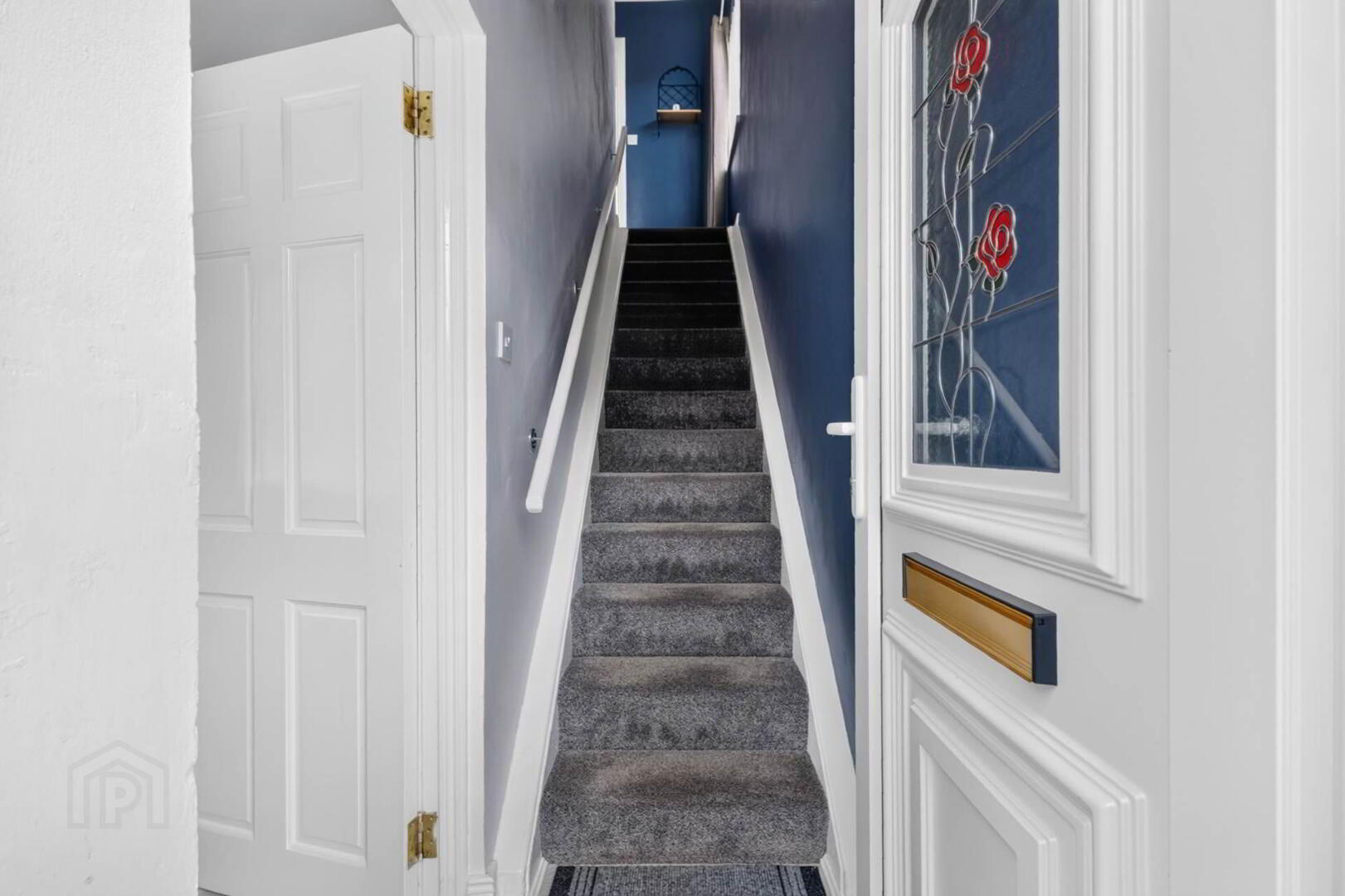 1b Willowfield Crescent 2 of 23