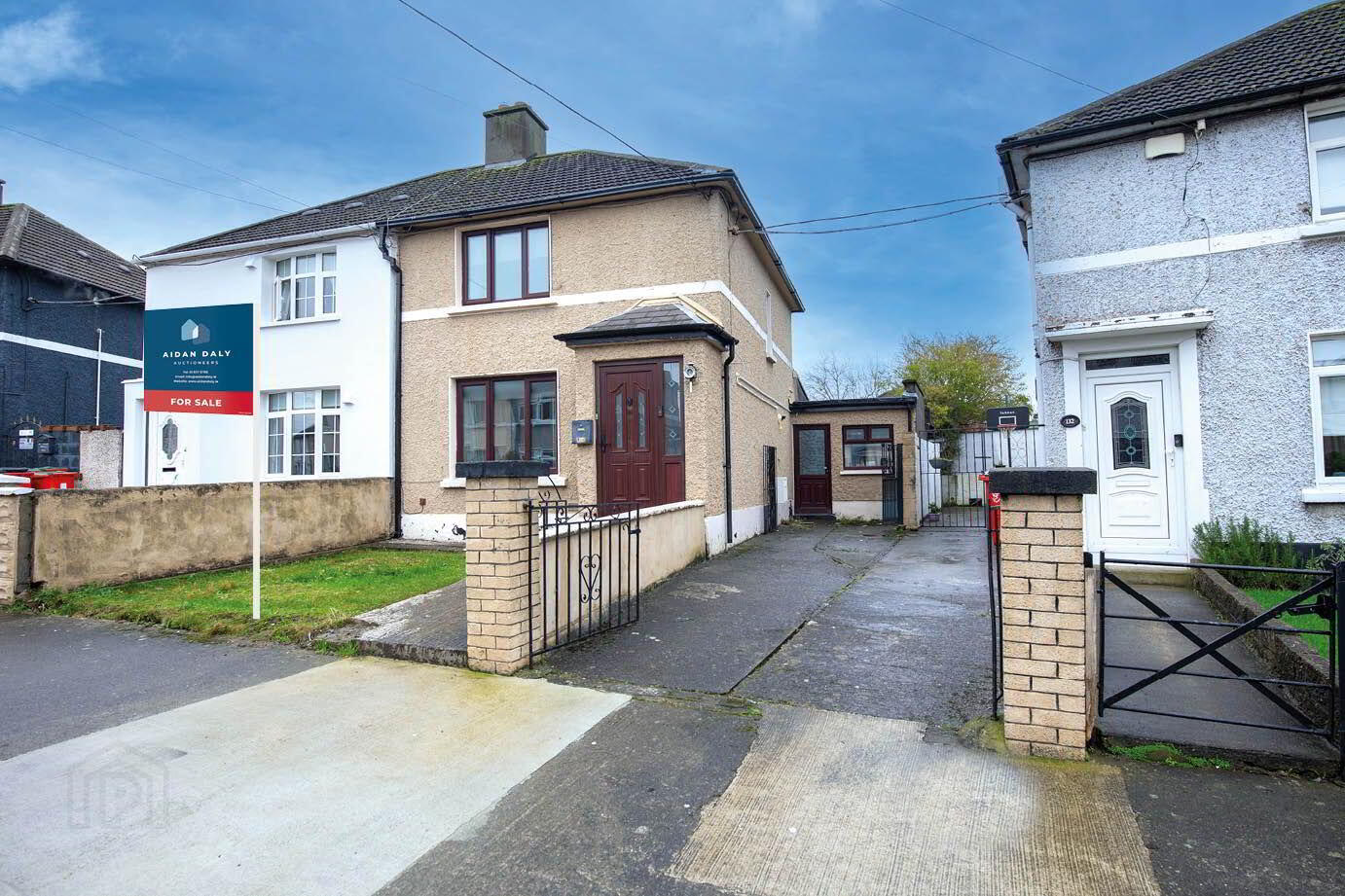 134 Clanranald Road 1 of 27