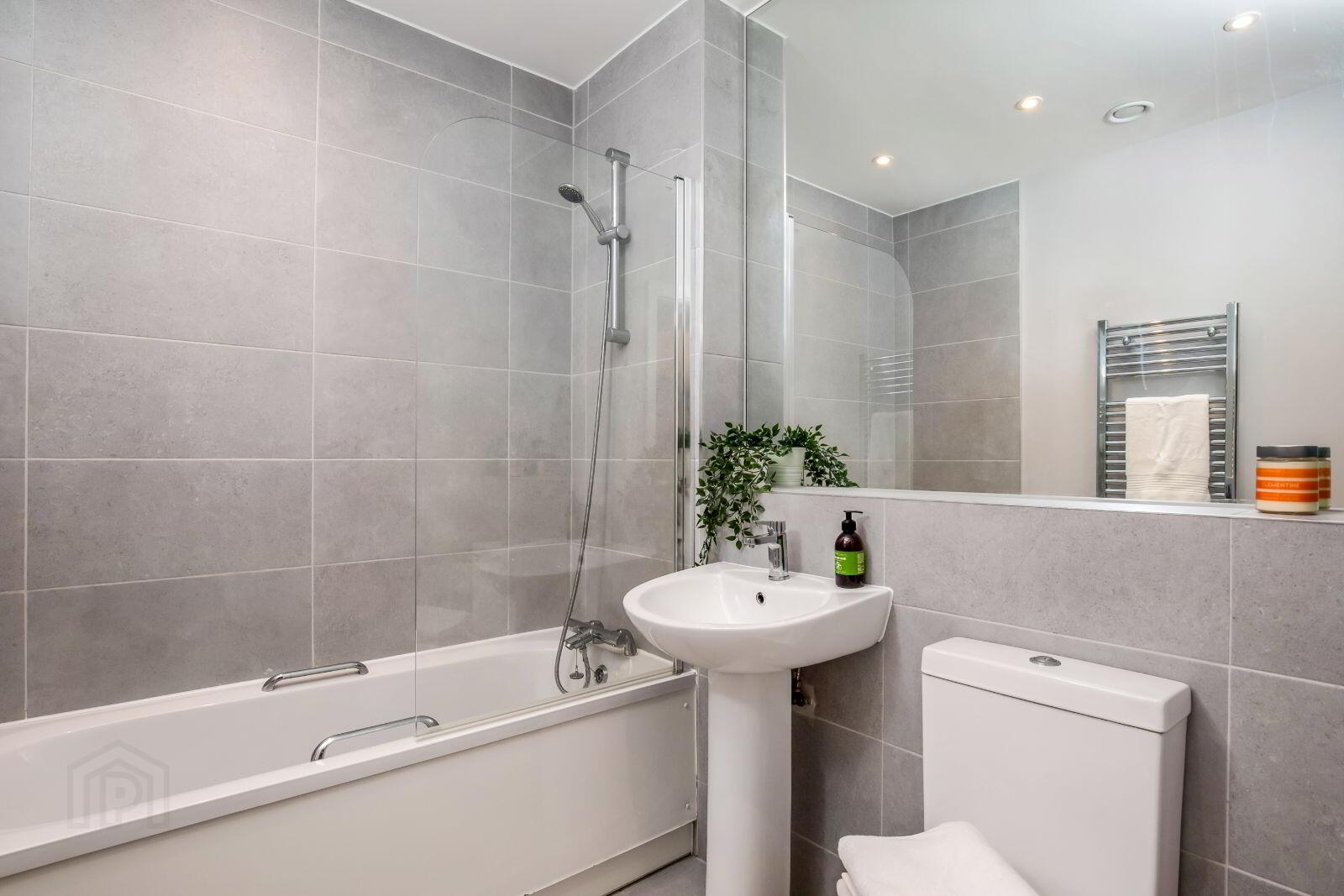 Apartment 13 Beranger House Roebuck Road 13 of 14